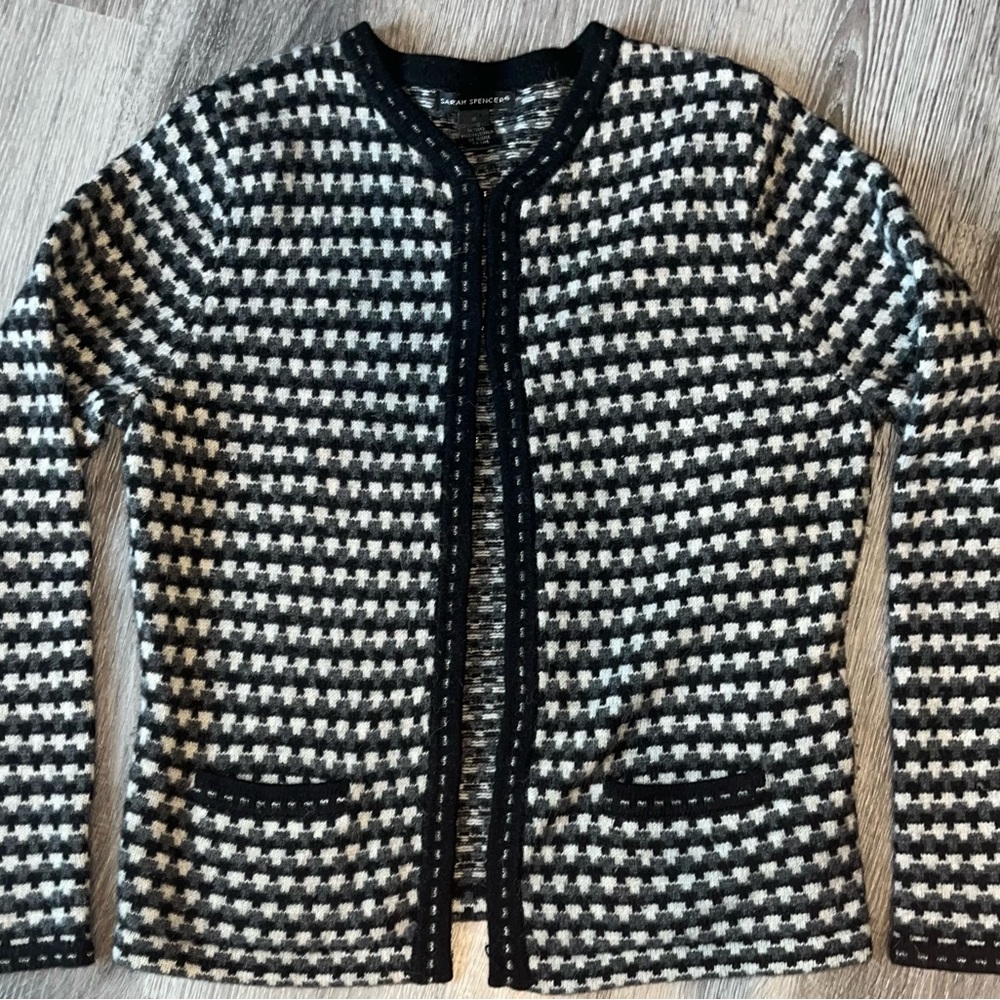 Classy Women’s Sweater